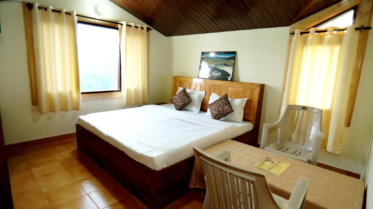 Thakur Homes- Couple And Family Friendly Homestay شيملا