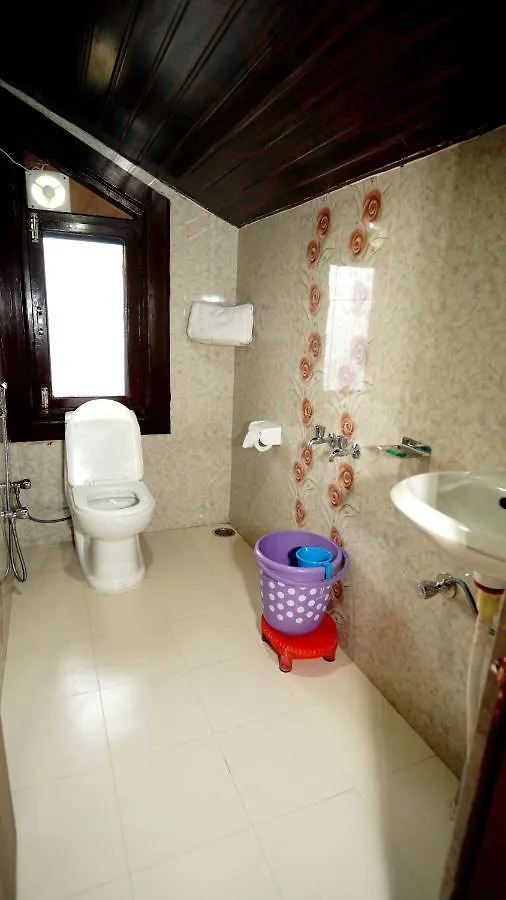 Thakur Homes- Couple And Family Friendly Homestay شيملا