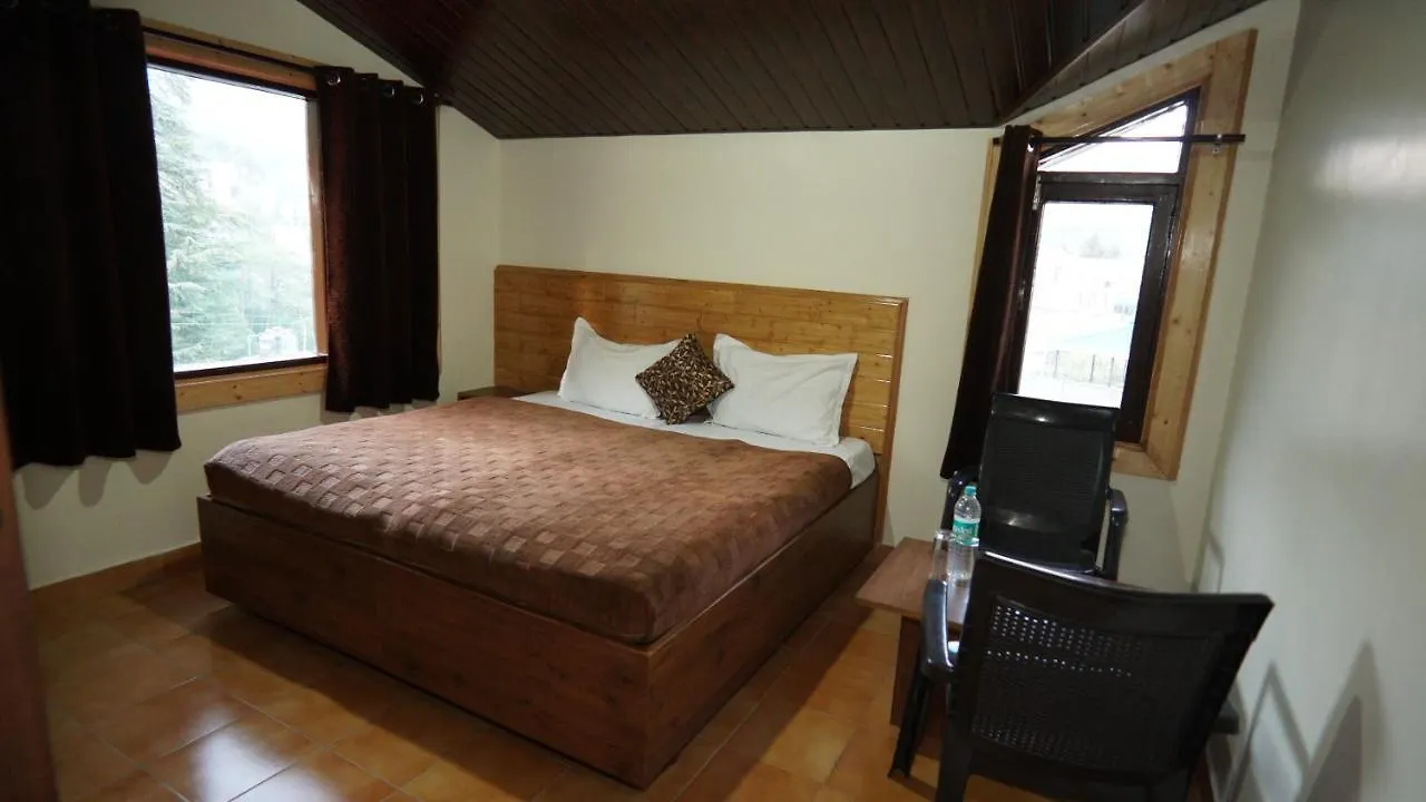 Thakur Homes- Couple And Family Friendly Homestay شيملا