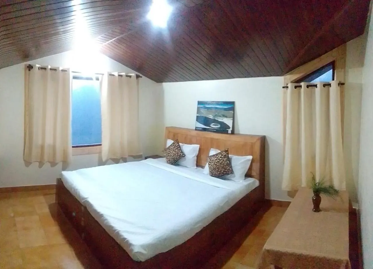 Thakur Homes- Couple And Family Friendly Homestay شيملا